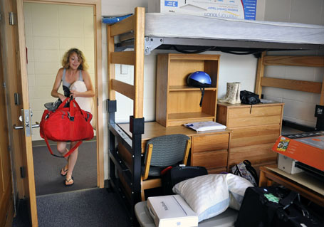 اقامتگاه دخترانه تهران