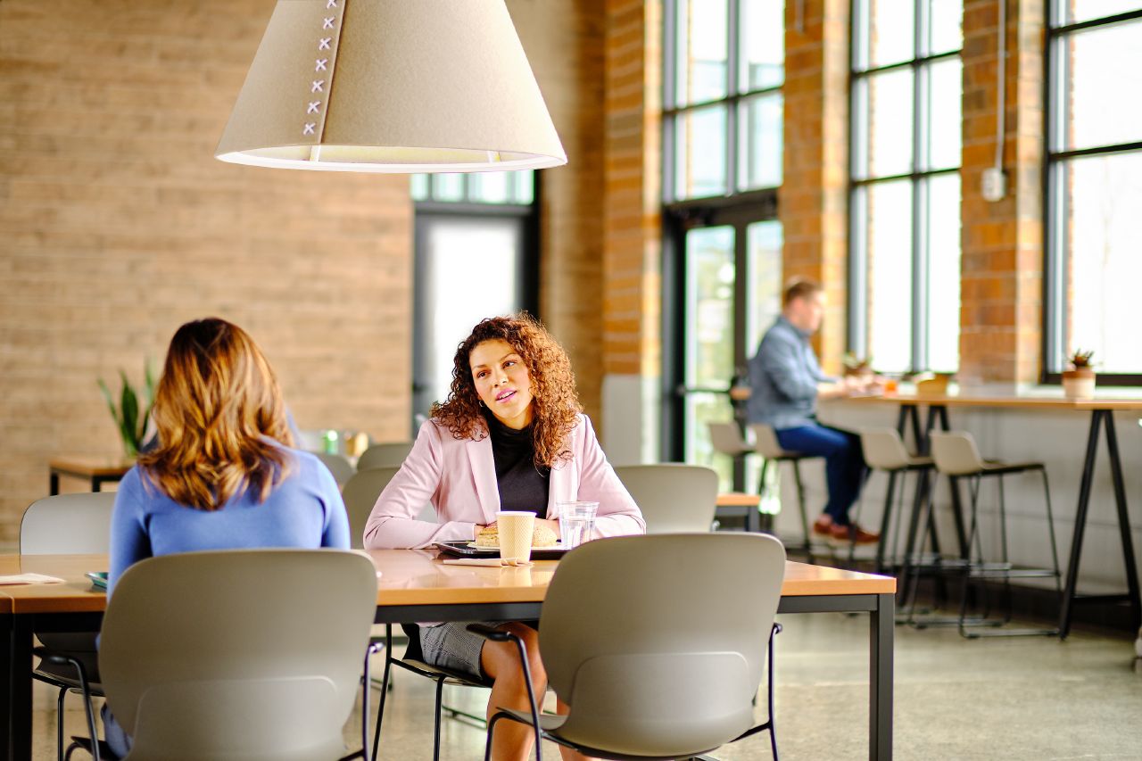 خوابگاه دخترانه