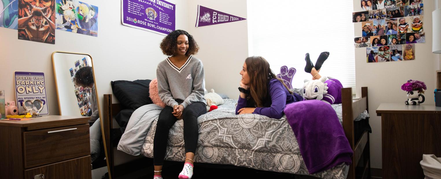 خوابگاه دخترانه