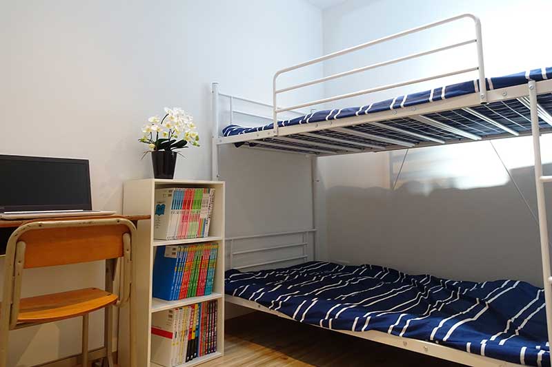 پانسیون دخترانه