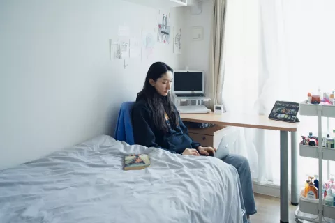 شرایط زندگی در خوابگاه دخترانه در تهران چه کسانی را غافلگیر می کند؟